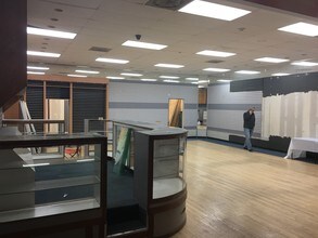 Howard Theater in Chicago, IL - Building Photo - Building Photo