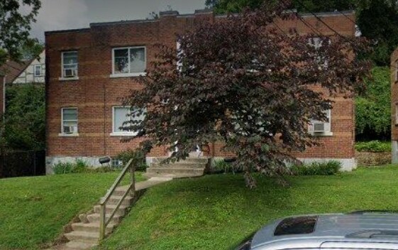 4415 Reading Ln in Cincinnati, OH - Building Photo
