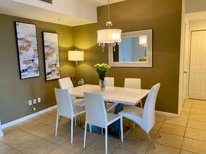511 SE 5th Ave, Unit 2102 in Fort Lauderdale, FL - Building Photo - Building Photo
