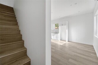 8514 Wilbur Ave in Los Angeles, CA - Building Photo - Building Photo