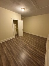 1821 Courtland Ave in Norwood, OH - Foto de edificio - Building Photo