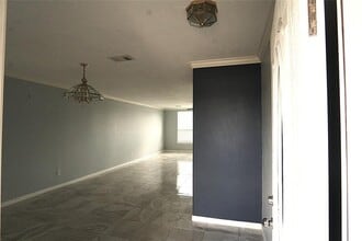 3526 Gray Ridge Ct in Houston, TX - Foto de edificio - Building Photo