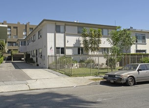 1224 N Mccadden Pl in Los Angeles, CA - Building Photo - Building Photo