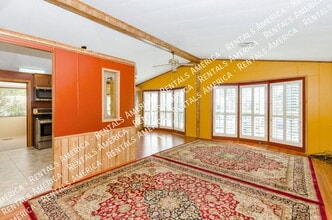 10684 N Stromboli Ave in Tucson, AZ - Building Photo - Building Photo