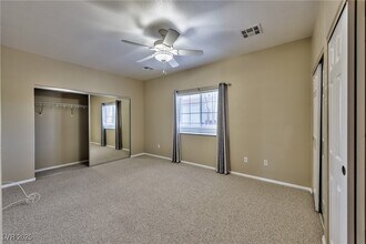 10737 Hunter Mountain Ave in Las Vegas, NV - Building Photo - Building Photo