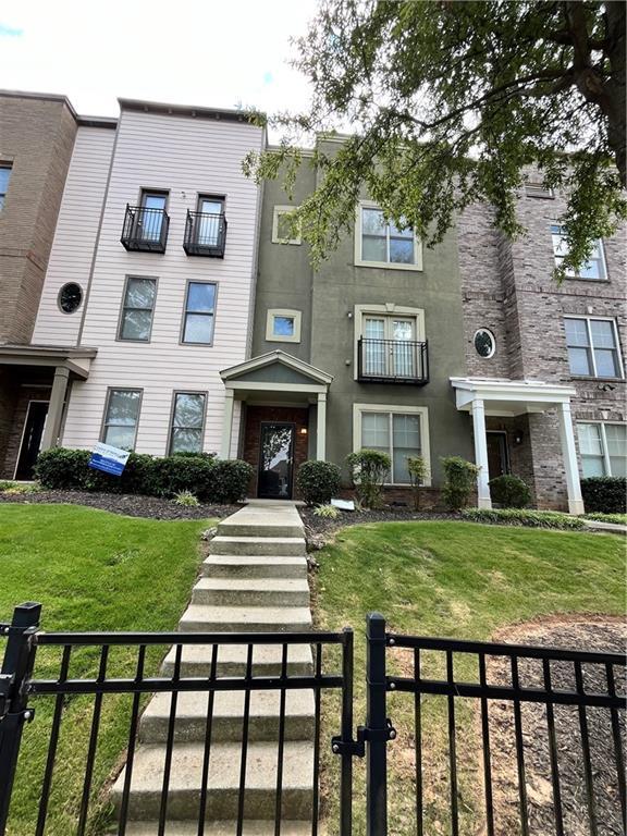 property at 783 Liberty Commons Dr NW