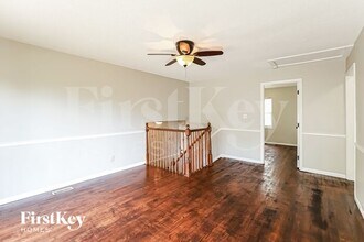 19112 E Ponca Dr in Independence, MO - Building Photo - Building Photo