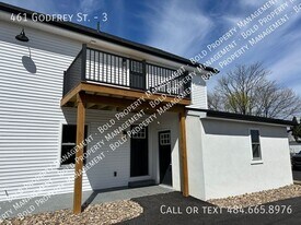 461 Godfrey St in Bethel, PA - Building Photo