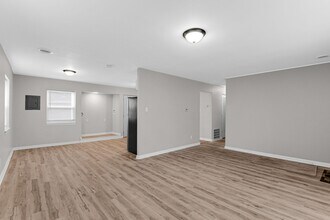 1580 Beverly St in Hammond, IN - Building Photo - Building Photo