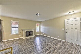 6617 W Tropicana Ave in Las Vegas, NV - Building Photo - Building Photo