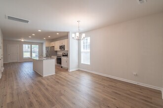 223 Hoskins Ave Dr in Charlotte, NC - Building Photo - Building Photo