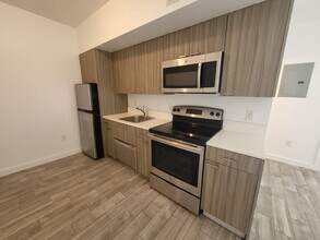 551 Michigan Ave in Miami Beach, FL - Building Photo - Building Photo