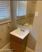1610 Blue Ave in Jacksonville, FL - Building Photo - Building Photo