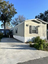 143 Ashville St in Apopka, FL - Foto de edificio - Building Photo