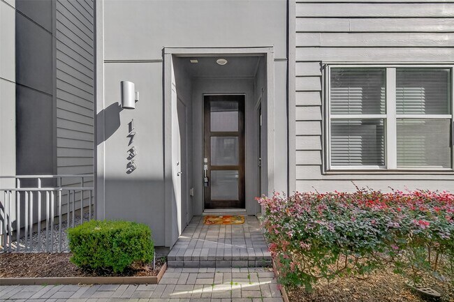 1735 Eado Point Ln in Houston, TX - Foto de edificio - Building Photo