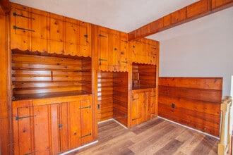 2553 E Somerset St in Philadelphia, PA - Building Photo - Building Photo