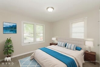 2021 N Drexel Ave in Indianapolis, IN - Foto de edificio - Building Photo