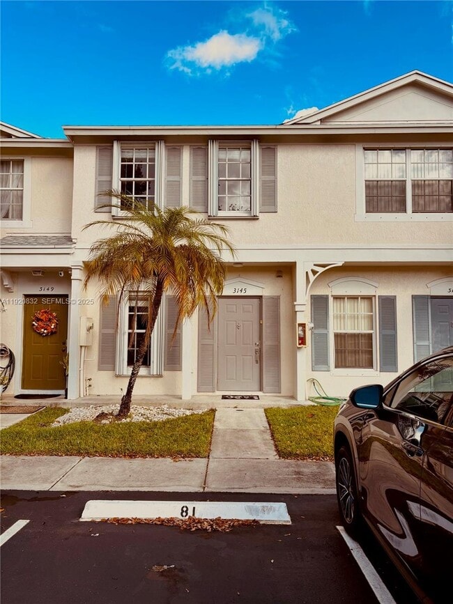 property at 3145 SW 50th St