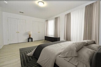 36 Jewett Ave in Jersey City, NJ - Building Photo - Building Photo