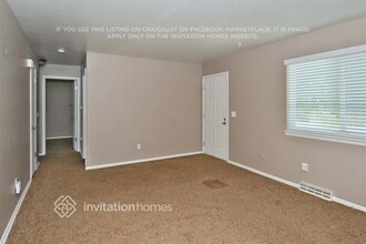 10507 W 107th Ave in Westminster, CO - Foto de edificio - Building Photo