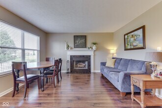 12343 Jaguars Dr in Fishers, IN - Building Photo - Building Photo