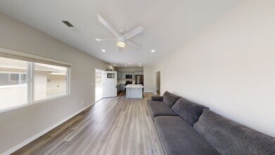 4812 Campanile Dr in San Diego, CA - Building Photo - Building Photo