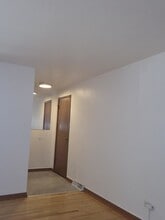 525 Yates Ave in Calumet City, IL - Building Photo - Building Photo