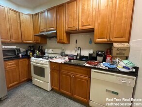 127 Cedar St, Unit 1 in Boston, MA - Foto de edificio - Building Photo