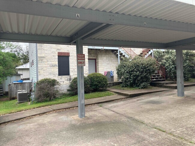 3104 Northwest Blvd in Georgetown, TX - Building Photo - Building Photo