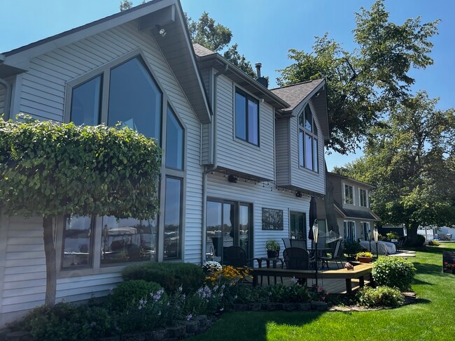 536 Iyopawa Rd in Coldwater, MI - Building Photo - Building Photo