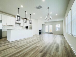 428 Sustainable Wy in Raleigh, NC - Building Photo - Building Photo