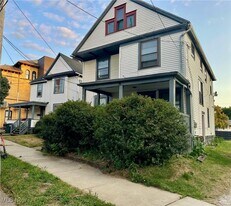 202 Crosby St in Akron, OH - Building Photo