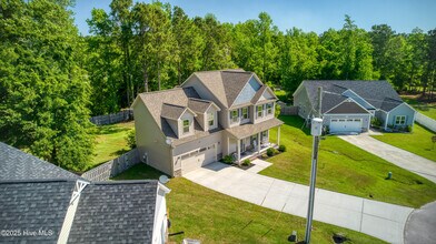 307 Windward Landing in Holly Ridge, NC - Building Photo - Building Photo