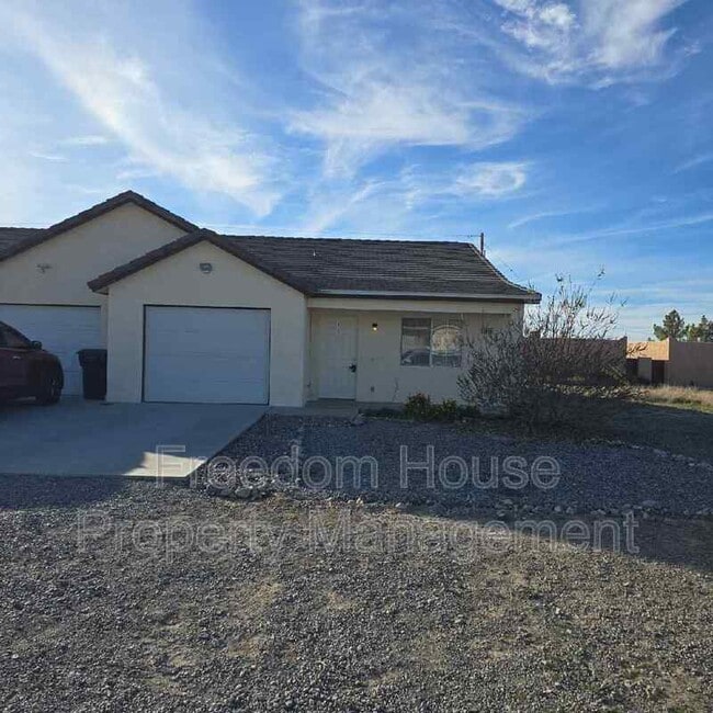 property at 1640 Pershing Ave