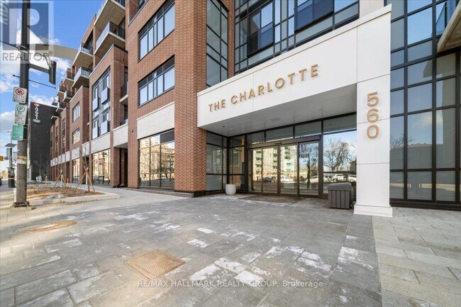 560 Rideau St in Ottawa, ON - Building Photo - Building Photo