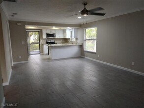 13411 Heald Ln in Ft. Myers, FL - Building Photo - Building Photo