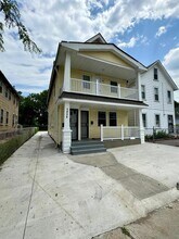 1615 E 47th St in Cleveland, OH - Building Photo - Building Photo