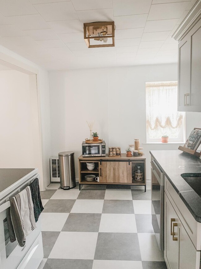 1474 Heidelberg Ave in Schaefferstown, PA - Foto de edificio - Building Photo