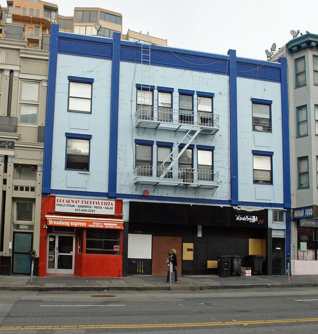 438-440 Broadway