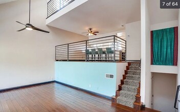 5453 E Centralia St in Long Beach, CA - Building Photo - Building Photo