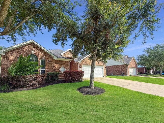 property at 2516 Spring Landing Dr