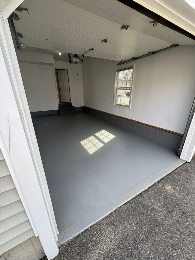 18-20 Westwood Dr in Springfield, MA - Building Photo - Building Photo