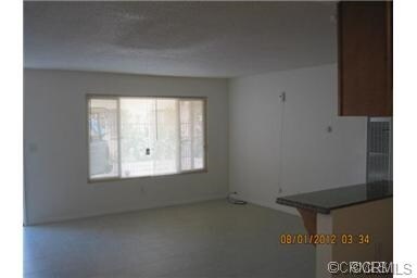 164 E Olive St in San Bernardino, CA - Building Photo - Building Photo