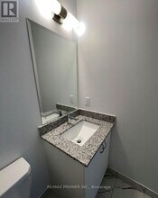 3220-3220 Sheppard Ave E in Toronto, ON - Building Photo - Building Photo