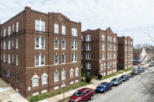 Oak Lane Court Apartments in Philadelphia, PA - Building Photo