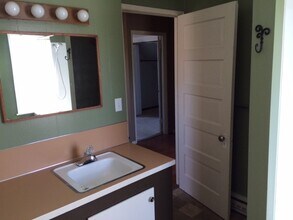 1106 N B St in Ellensburg, WA - Building Photo - Building Photo