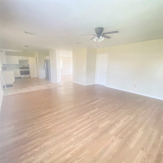 property at 6527 River Bluff Dr