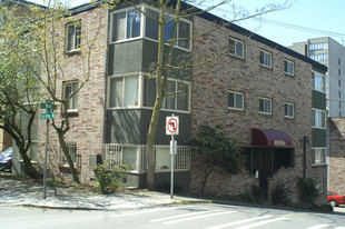 Royhill Apartments in Seattle, WA - Foto de edificio - Building Photo