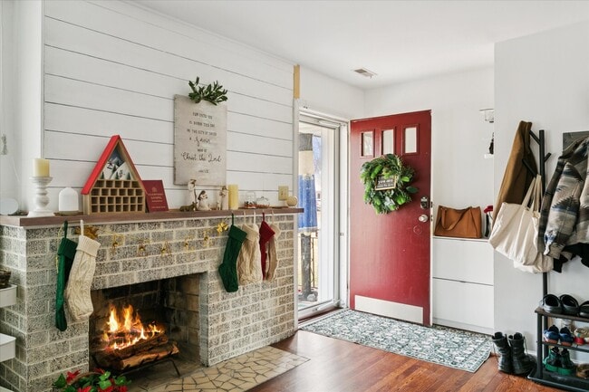 18 S Greenfield Ave in Hampton, VA - Building Photo - Building Photo