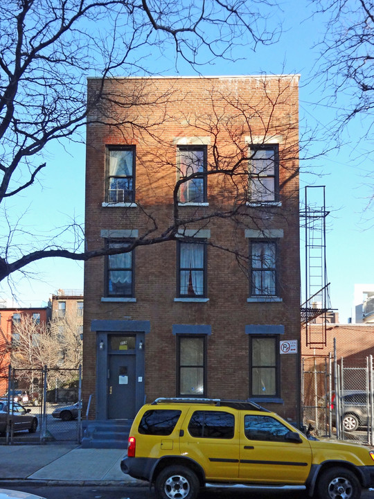 259 Wyckoff St in Brooklyn, NY - Foto de edificio